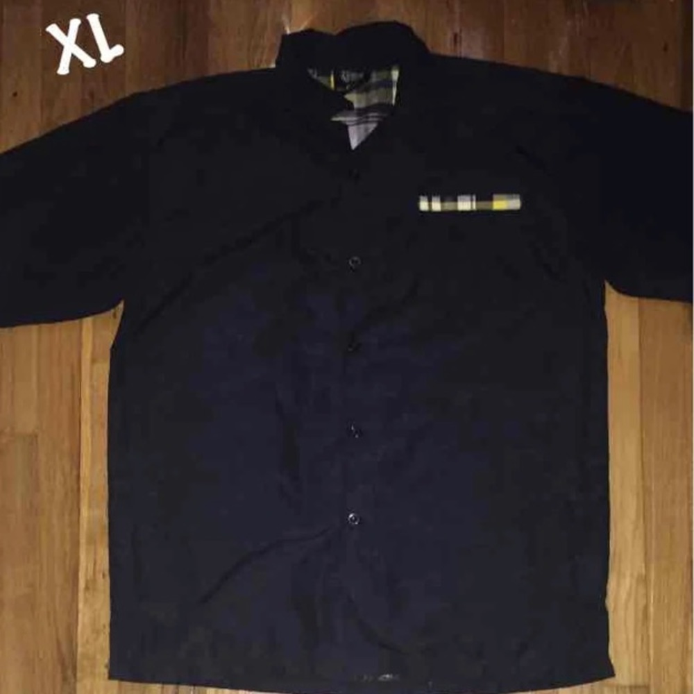 Men’s XL shirt